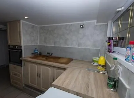 A 1okm Des Plages Du Debarquement, Chez Sabrina, Entre Et Campagne, Proximite Caen, Bayeux, Arromanches, Aeroport Carpiquet ホームステイ Lantheuil