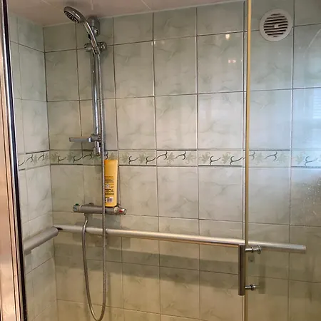 בית אירוח A 1okm Des Plages Du Debarquement, Chez Sabrina, Entre Et Campagne, Proximite Caen, Bayeux, Arromanches, Aeroport Carpiquet *