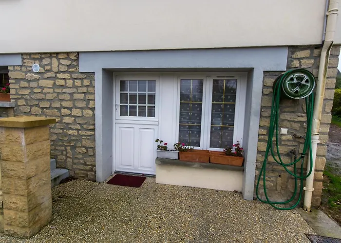 בית אירוח A 1okm Des Plages Du Debarquement, Chez Sabrina, Entre Et Campagne, Proximite Caen, Bayeux, Arromanches, Aeroport Carpiquet Lantheuil