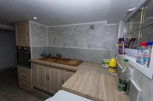 A 1okm Des Plages Du Debarquement, Chez Sabrina, Entre Et Campagne, Proximite Caen, Bayeux, Arromanches, Aeroport Carpiquet Homestay Lantheuil