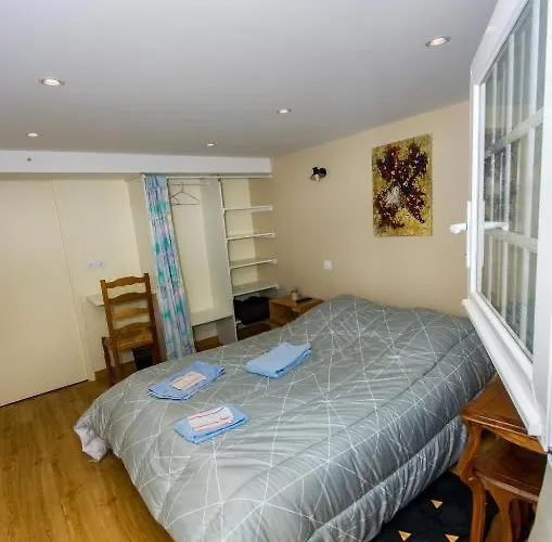 A 1okm Des Plages Du Debarquement, Chez Sabrina, Entre Et Campagne, Proximite Caen, Bayeux, Arromanches, Aeroport Carpiquet Homestay Lantheuil